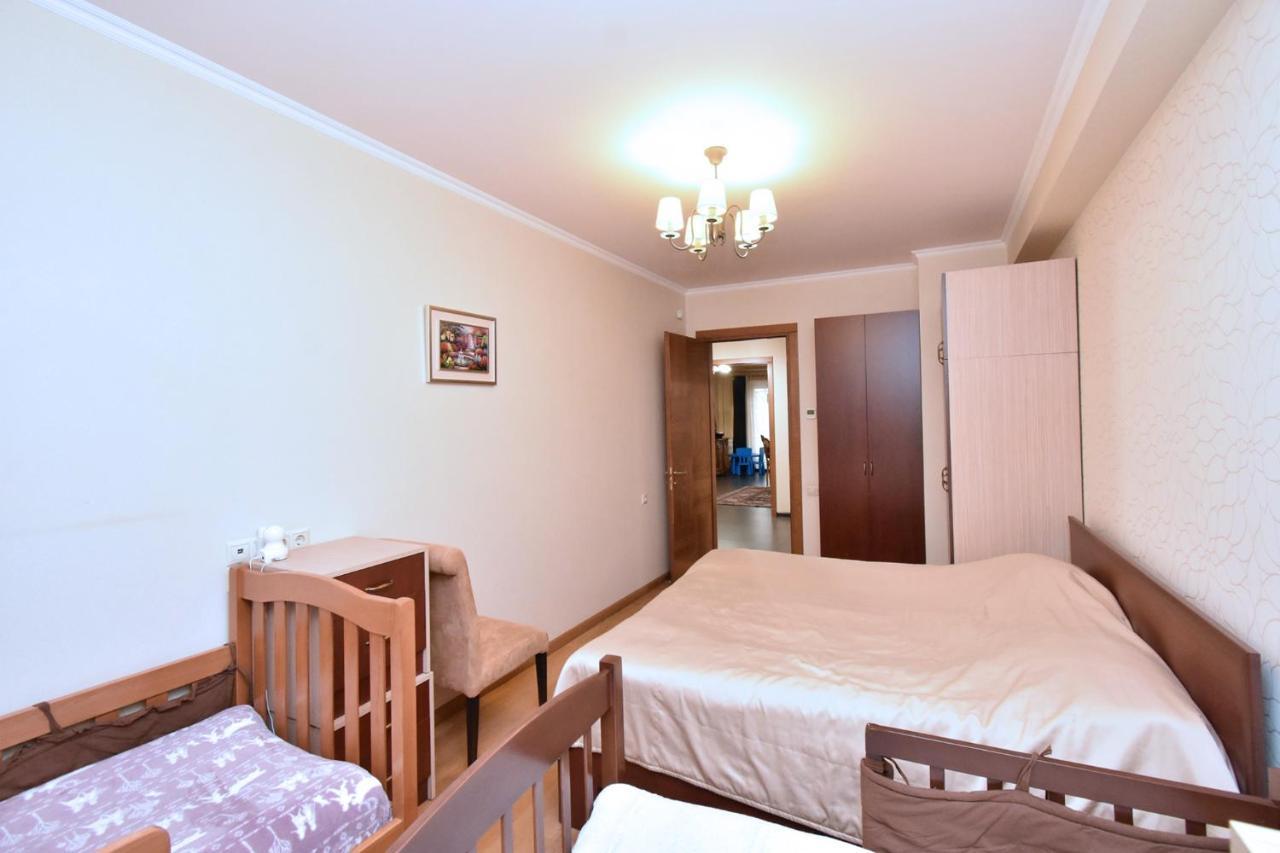 Dos Guest House Yerevan Exterior photo