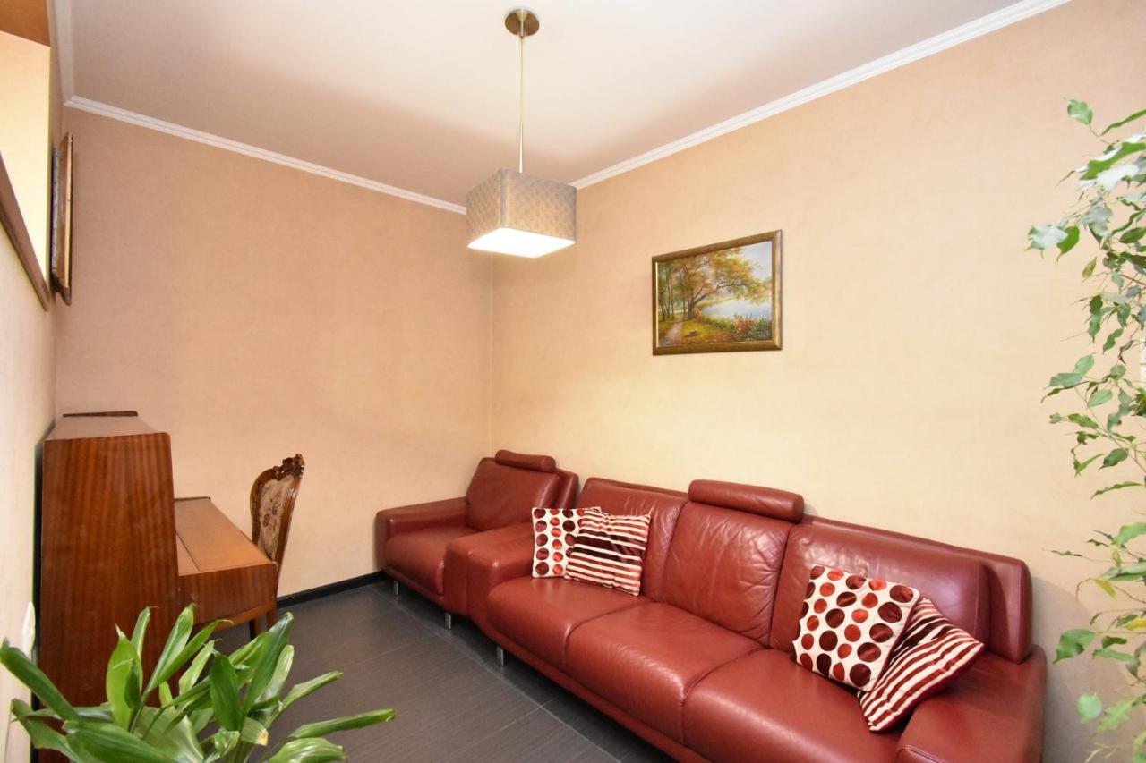 Dos Guest House Yerevan Exterior photo