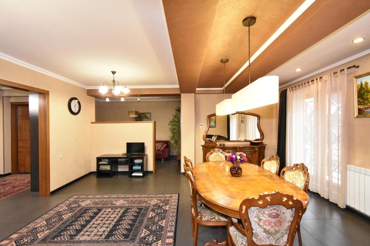 Dos Guest House Yerevan Exterior photo