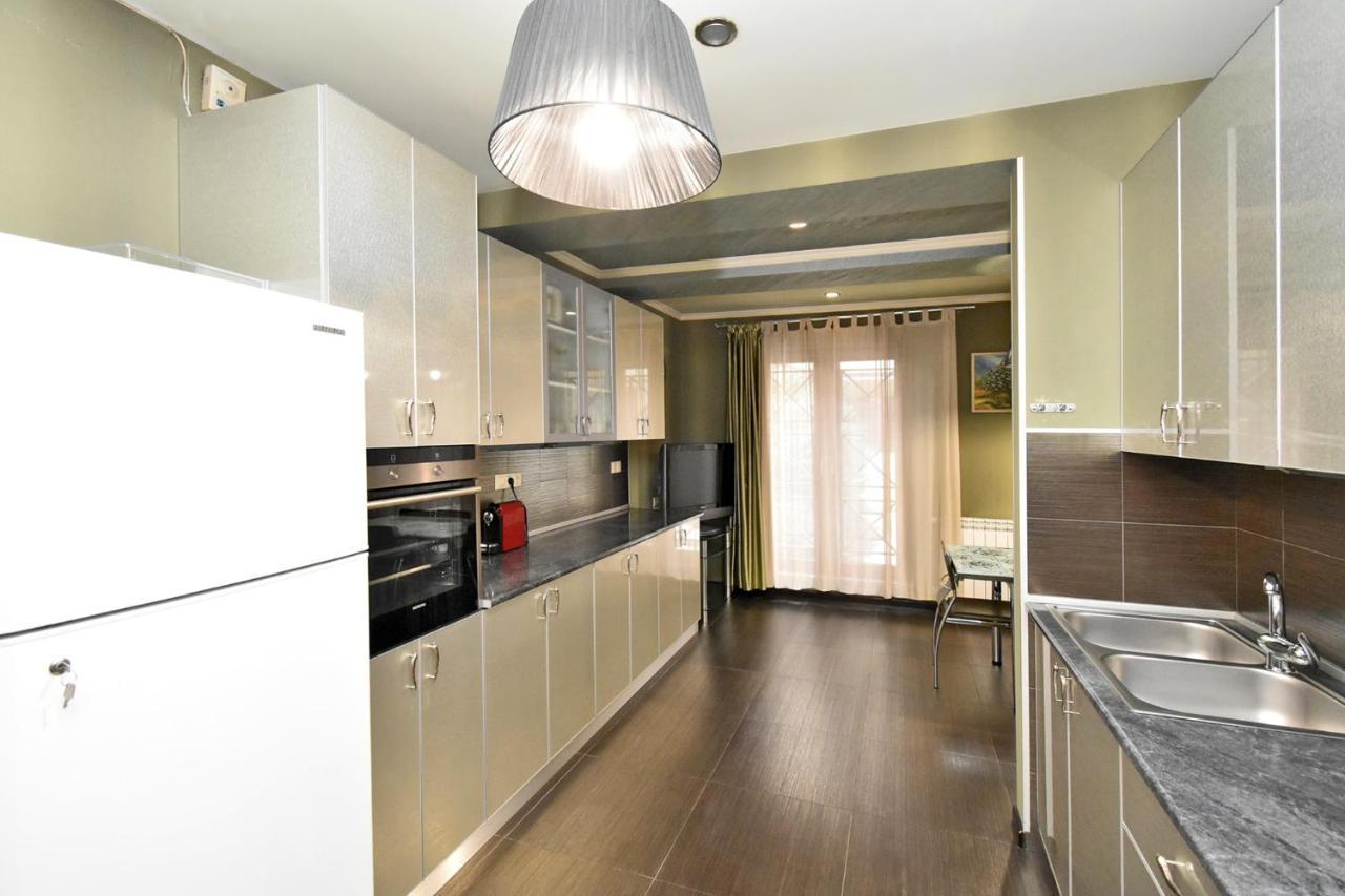 Dos Guest House Yerevan Exterior photo